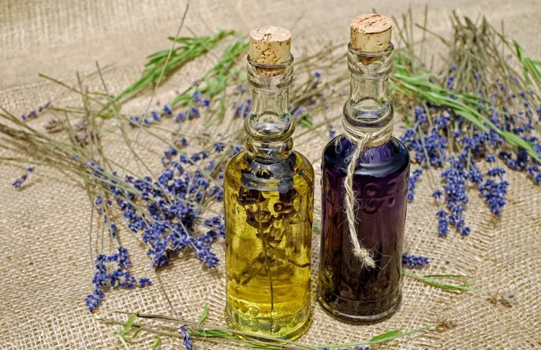 Propiedades y beneficios del aceite esencial de lavanda para la salud
