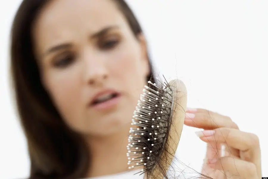 perdida y caída de cabello en el pos-parto; como prevenir y tratar