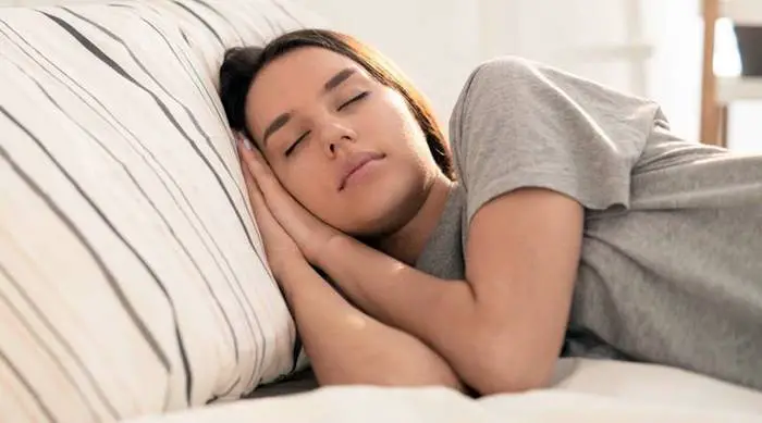 Dormir o hacer una siesta después de comer ¿engorda?
